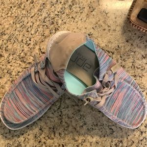 authentic hey dudes!